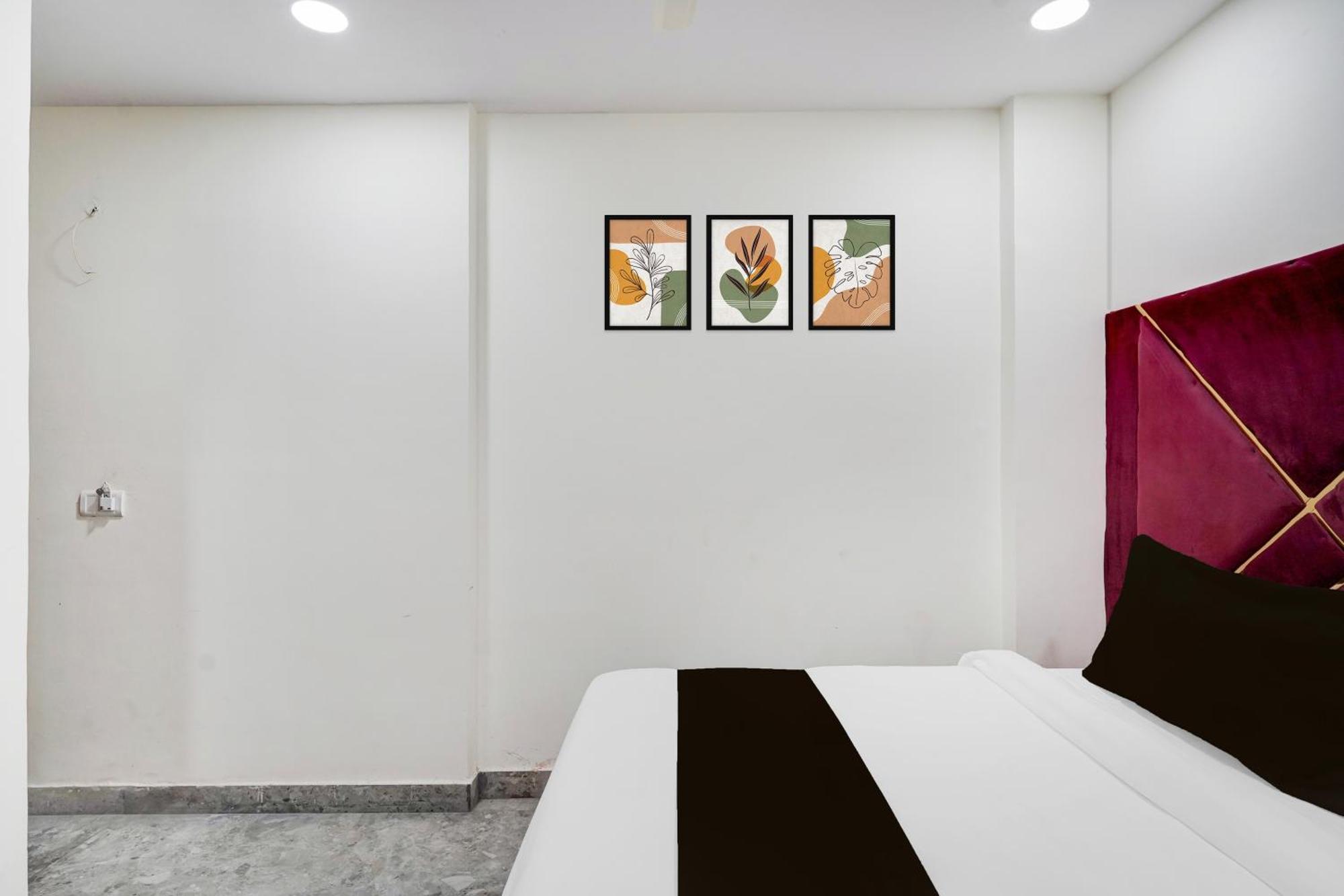 Hotel O Indirapuram Grand Ghaziabad Exterior foto
